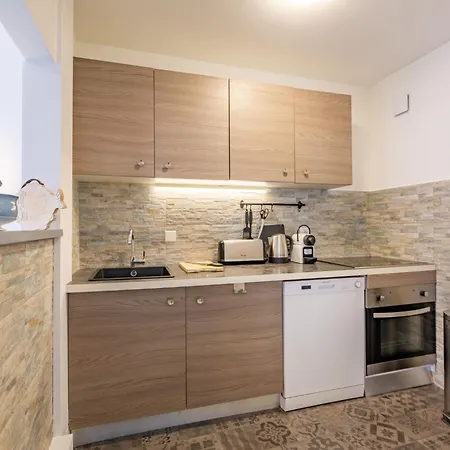 Le Christina By Interhome *