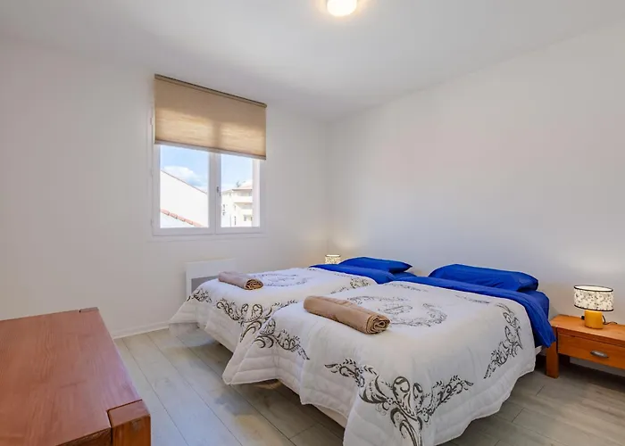 Appartement Le Christina By Interhome Sainte-Maxime