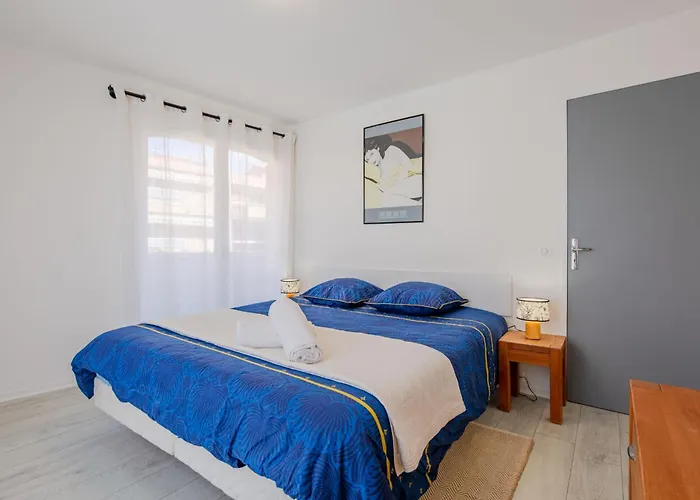 Appartement Le Christina By Interhome Sainte-Maxime